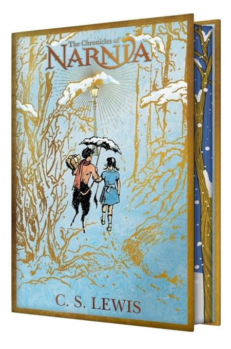 LION WITCH AND THE WARDROBE DELUXE COLLECTORS EDITION NOVEL HC ISBN: 978006351625052499 - FOC DATE: 5/24/26  - Release Date: 6/17/26