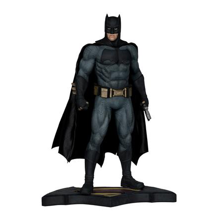 BATMAN v SUPERMAN DAWN OF JUSTICE MOVIE 1:6 SCALE RESIN STATUE  - Release Date:  3/26/25