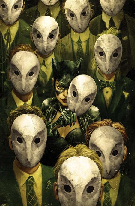CATWOMAN #83 CVR A SEBASTIAN FIUMARA ISBN: 76194135682208311 - Release Date: 1/21/26