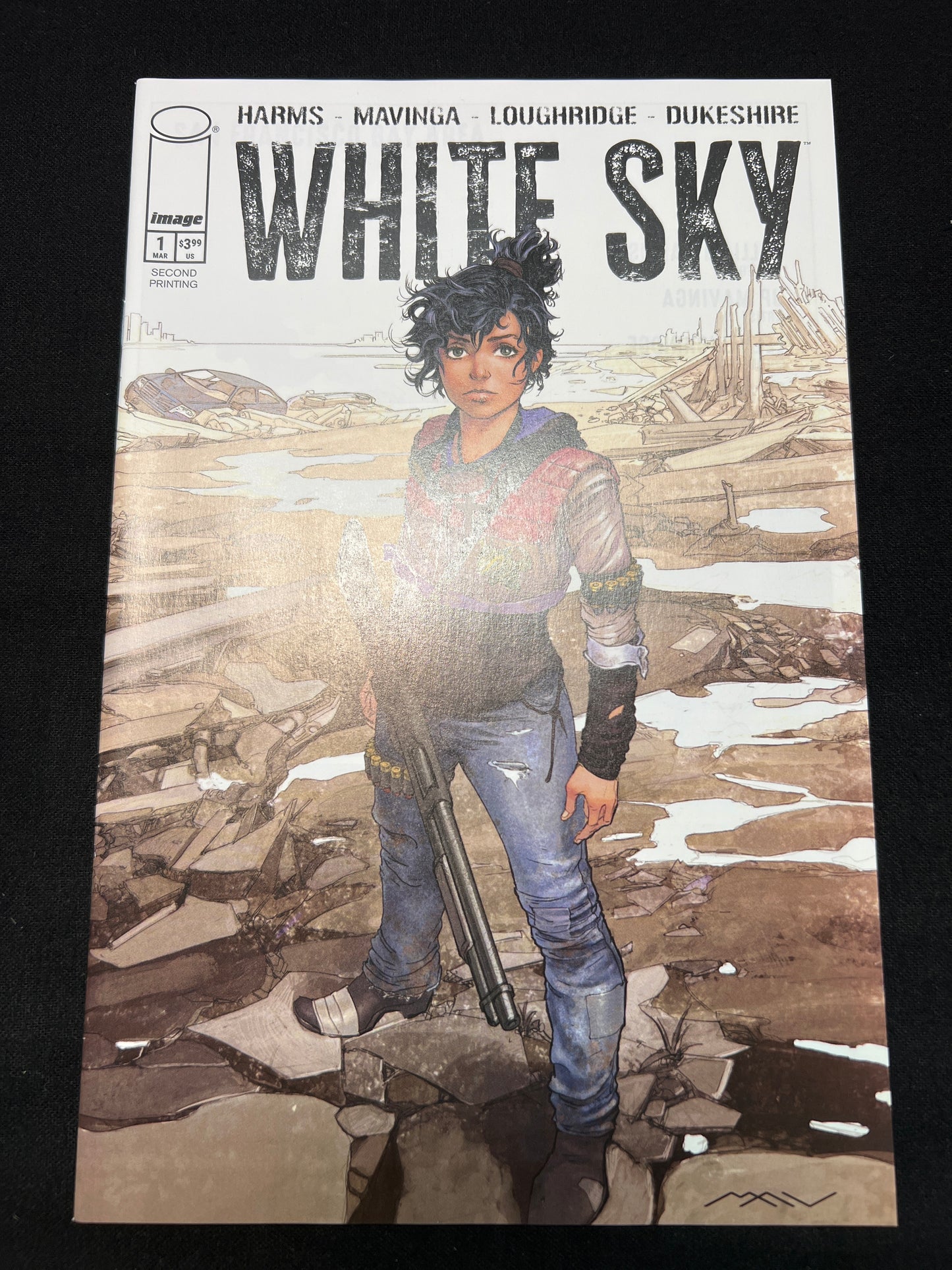 White Sky #1 Second Printing Cover A - CONDITION: NM - IN STOCK