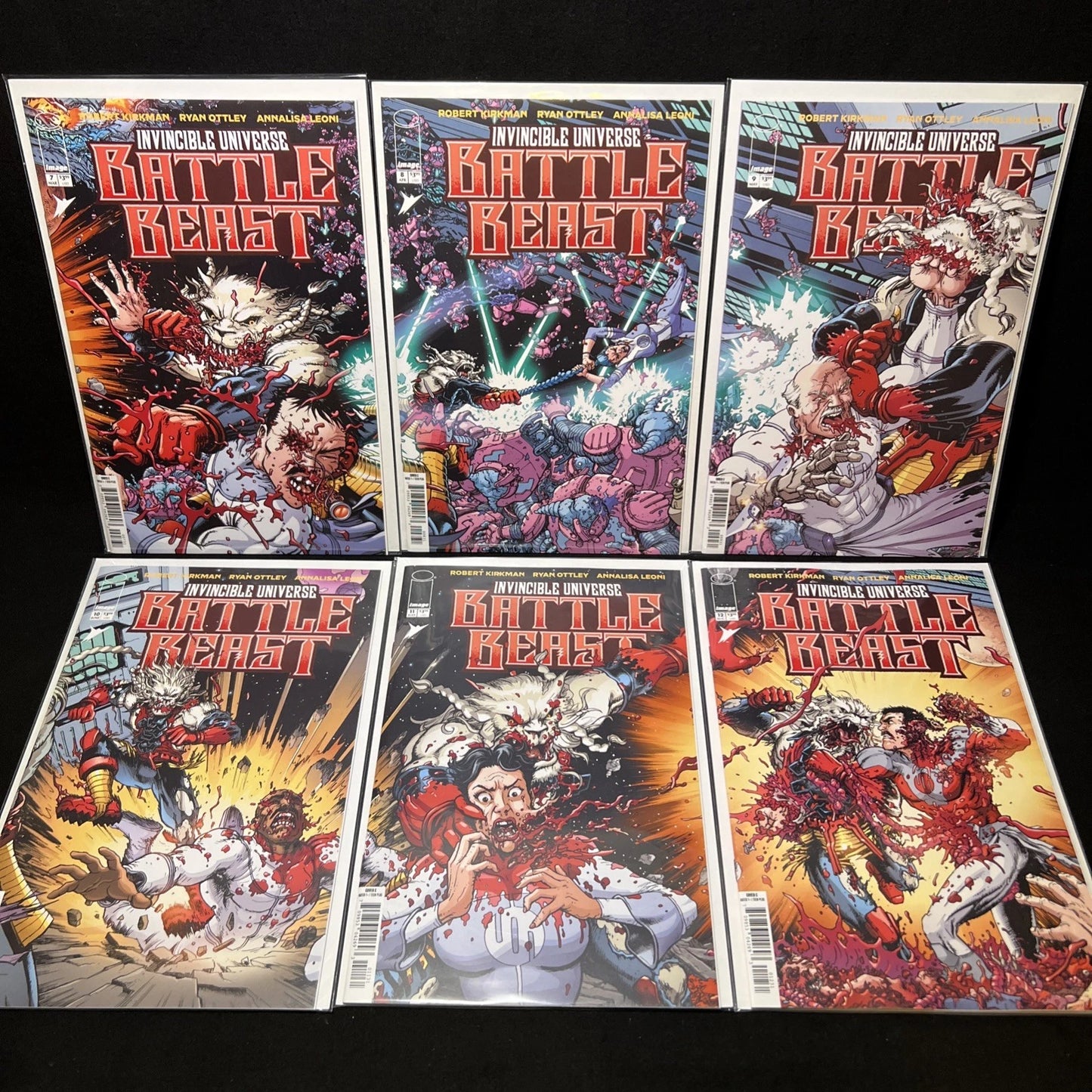 Invincible Universe Battle Beast #7 - 12 Burnham 1:10 Connecting Set
